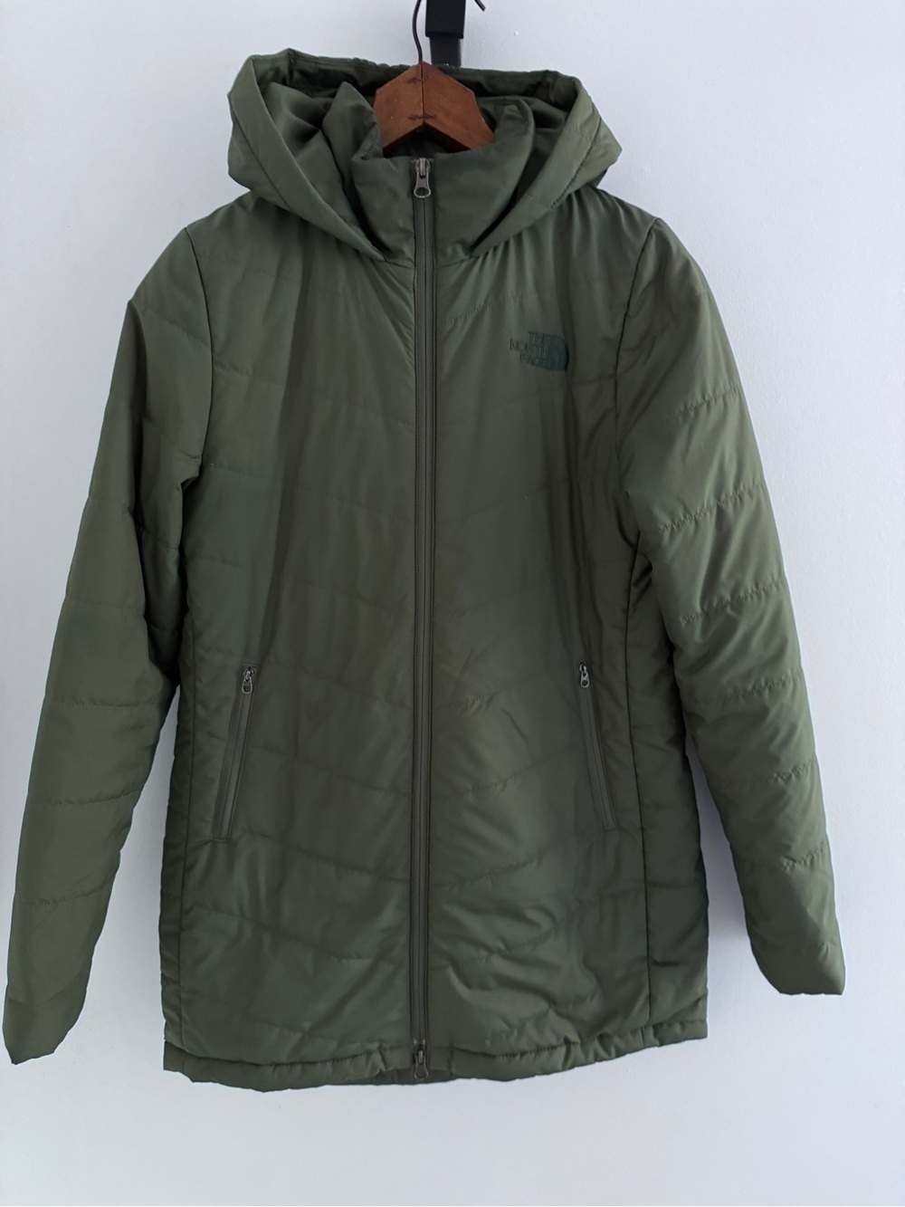 The North Face Hooded Olive Green Insulated Jacket size small